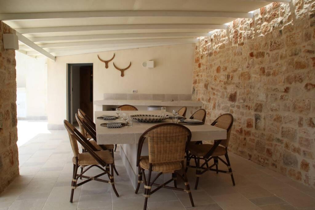 Trullo And Lamia Cinera Villa Cisternino Buitenkant foto